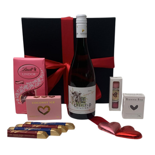 Gift Box Image Wine and Chocolate Gift Box for Mother's Day with New Zealand Sauvignon Blanc Wine