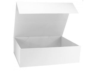 X-Large White Gift Box with Magnetic Close (Rectangular)