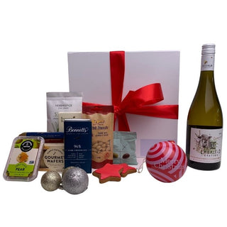 Jingle All the Way Batenburgs christmas hamper with sauvignon blanc gift baskets auckland