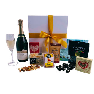 Gift Box Image Wine and Chocolate Savoury Treats Phoenix Cloudy Bay Batenburgs Gift Baskets Auckland