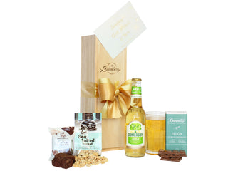  Gift Box Image Small single bottle wooden gift box with Somersby apple cider, Bennett's of Mangawhai, Mrs Higgin's chocolate fudge brownie and sea salted peanuts Batenburgs Gift Baskets Auckland 