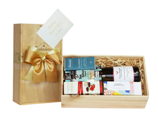 Gluten-free gift hamper with Villa Maria NZ wine and food treats delivered NZ wide. Batenburgs Gift Hampers